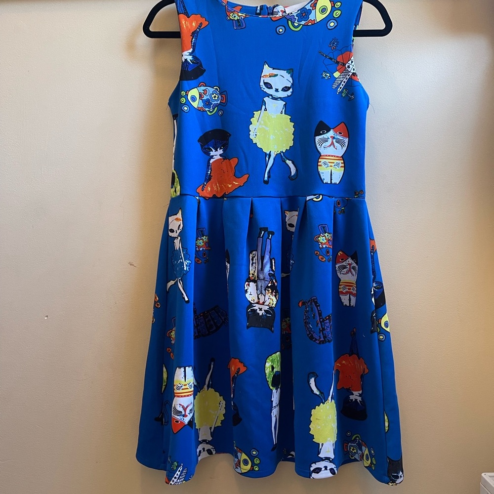medium gtwfab cat dress